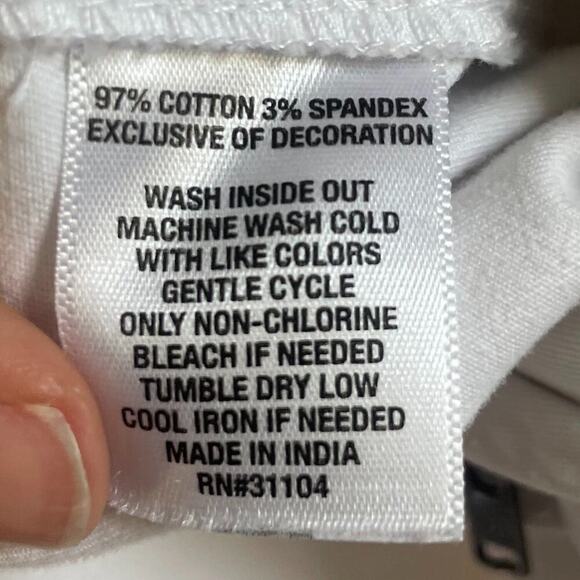 Crown & Ivy 6 inch shorts White Size 10 - Picture 6 of 7